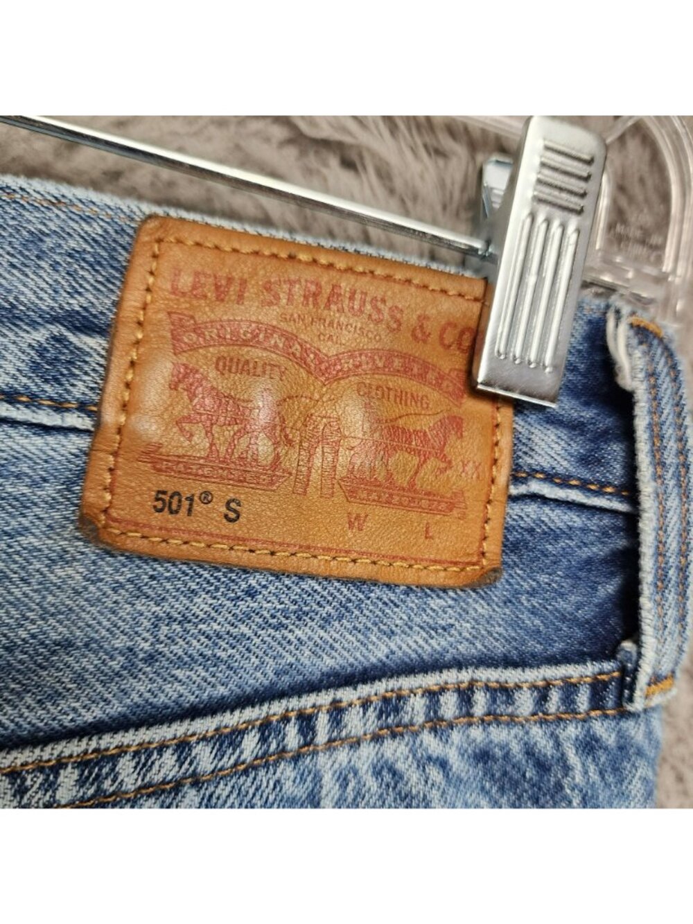 Levi's Jeans Womens 26 501 S Blue White Oak Cone Denim Button Fly Skinny *Read* - Picture 10 of 16